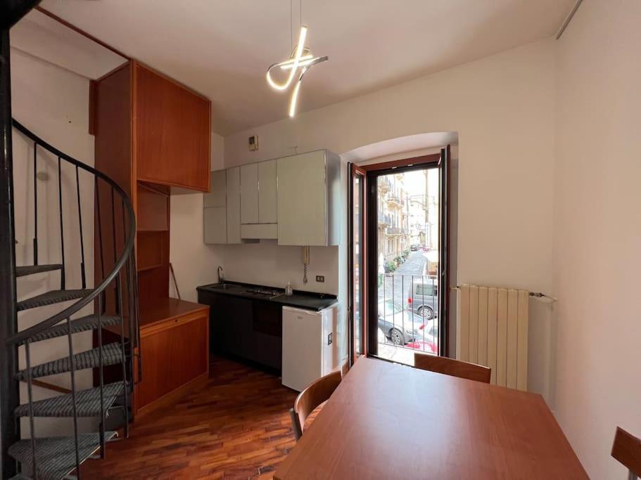 Lovely Maison In The Heart Of Bari Old Town Экстерьер фото